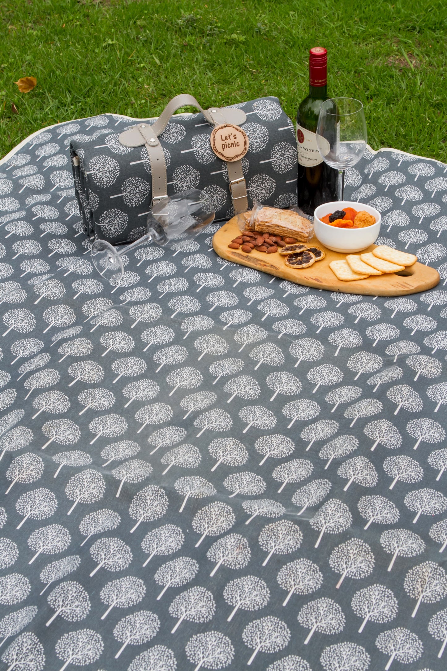 Picnic Rug Dark Grey Arbor Medium 150x130cm