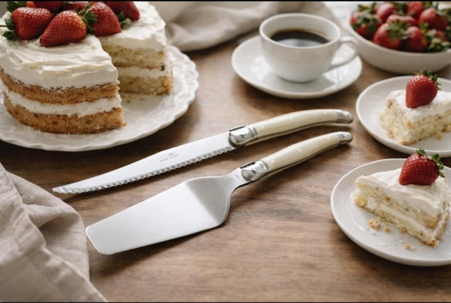 Andre Verdier Cake Server & Knife Set Ivory
