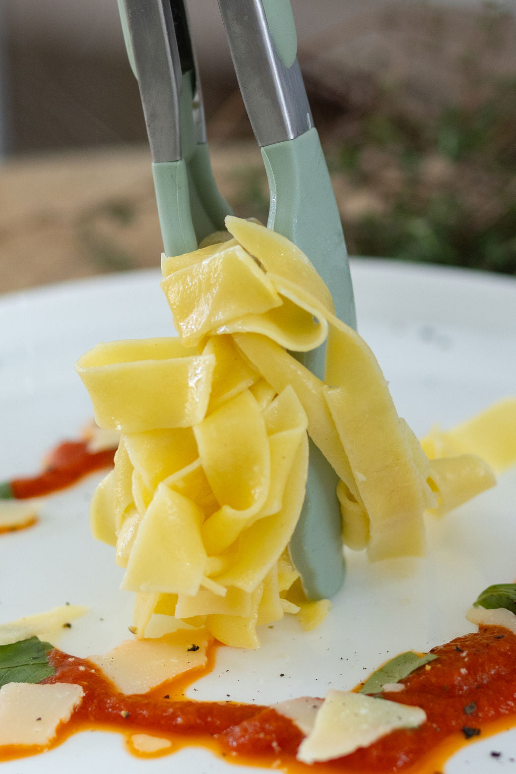 Food Tong 26.5 x 3.5cm