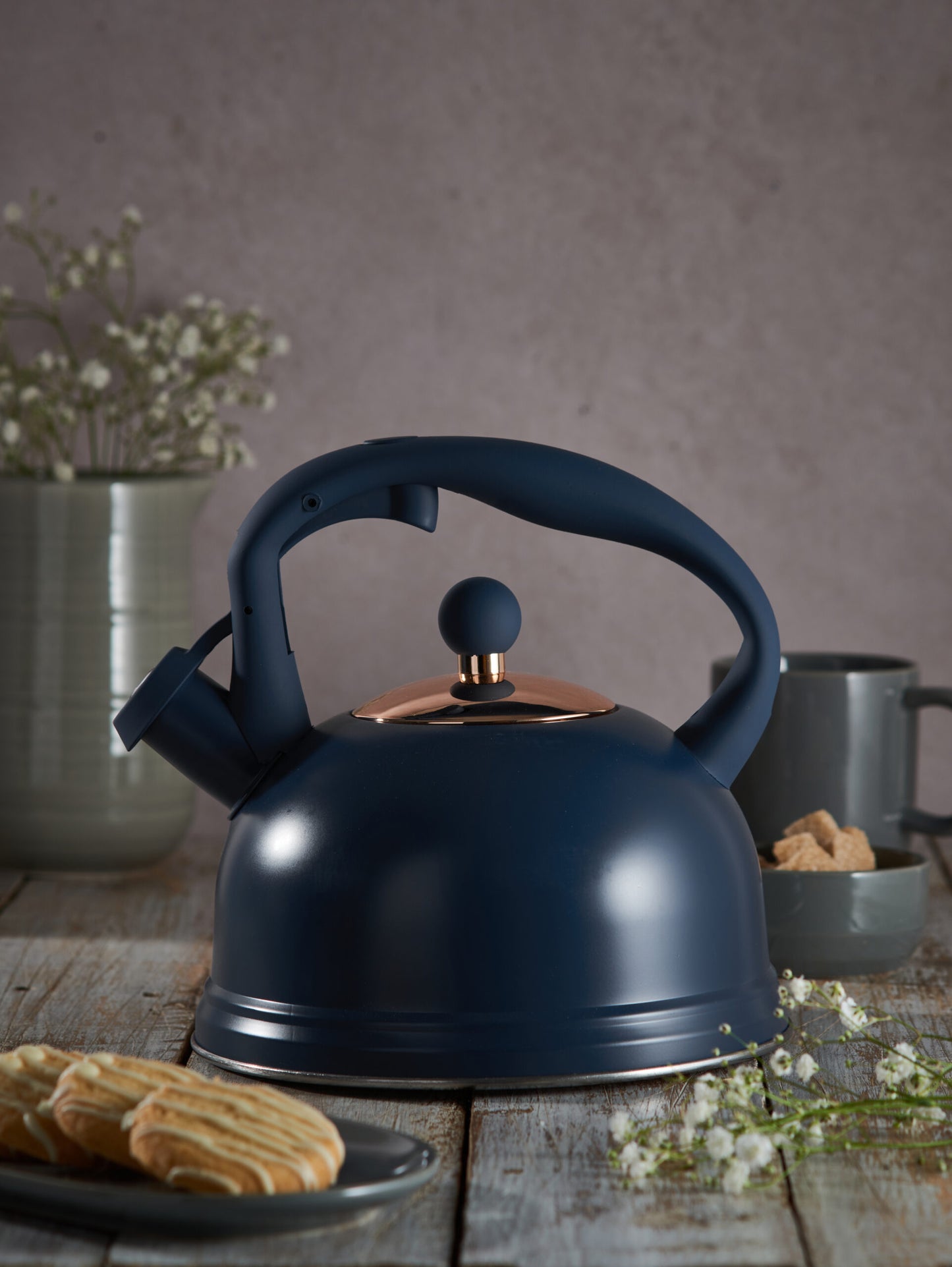 Typhoon Otto Whistling Kettle Navy