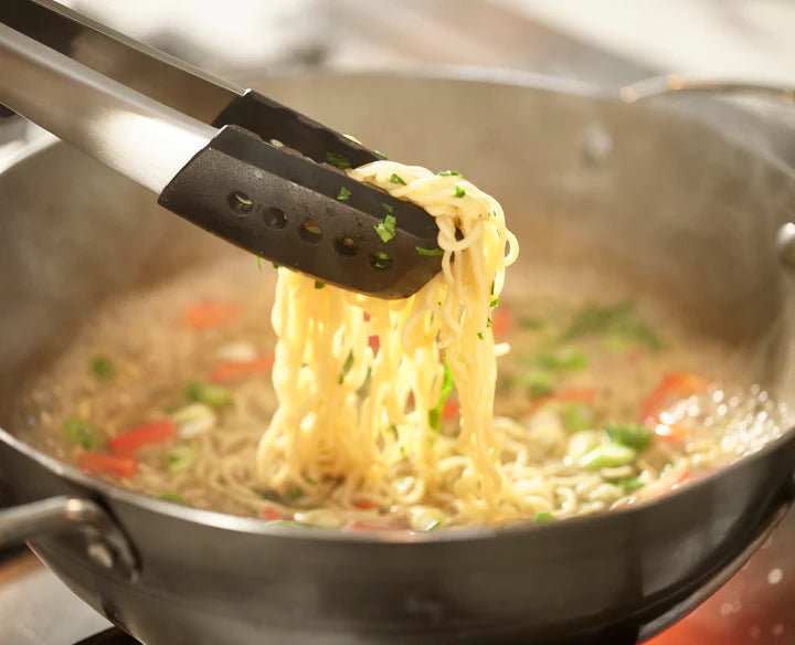 WHISKS, TONGS & TWEEZERS