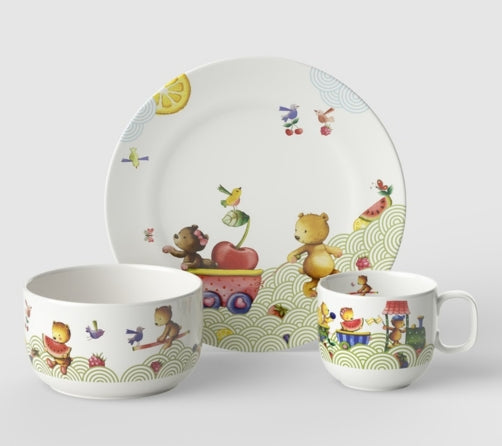CHILDREN'S DINNERWARE