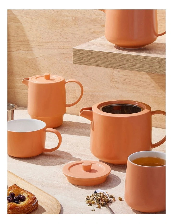 Maxwell Williams CafeLife Teapot &Inf 1L Apricot