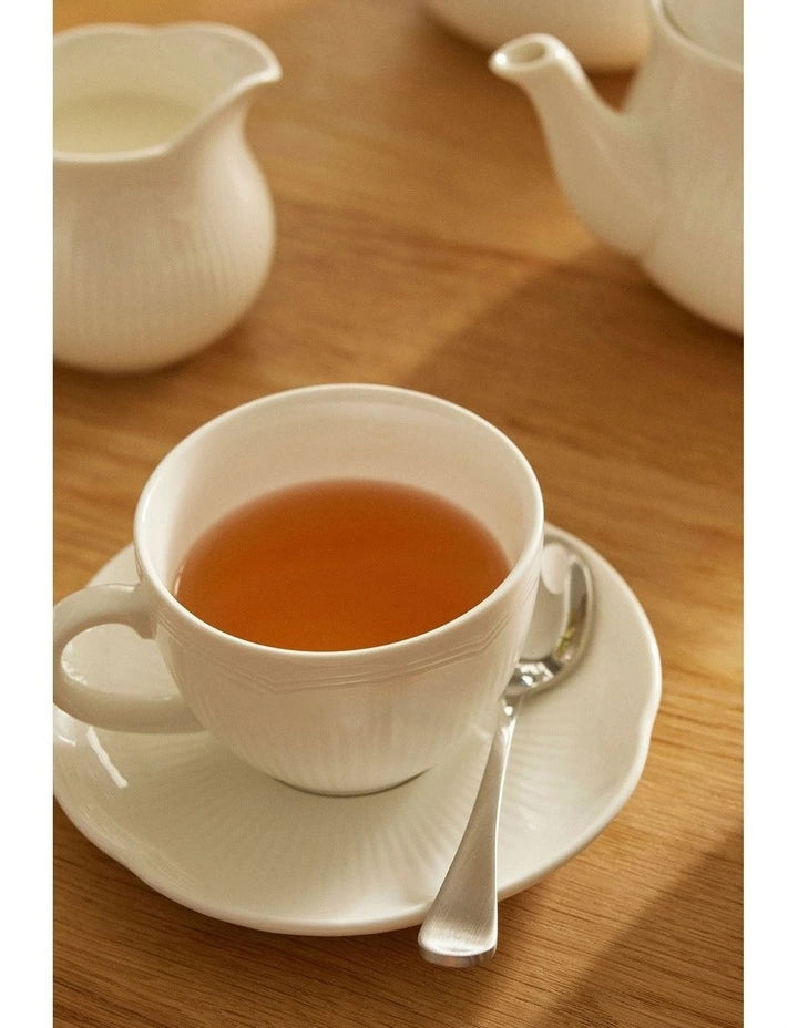 Maxwell Williams Rococo Cup & Saucer 240ml