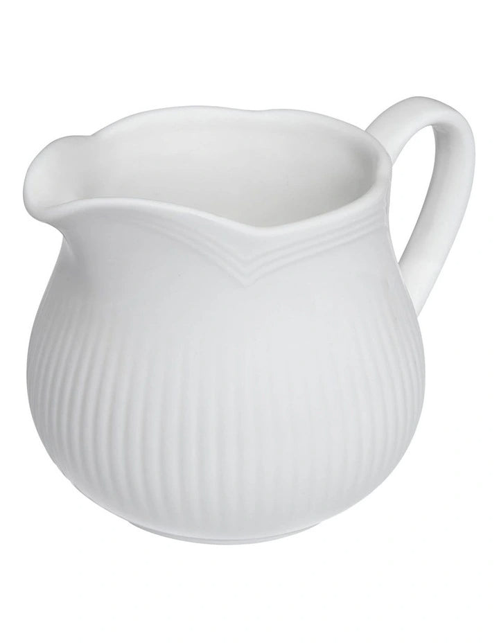 Maxwell Williams Rococo Creamer 220ml