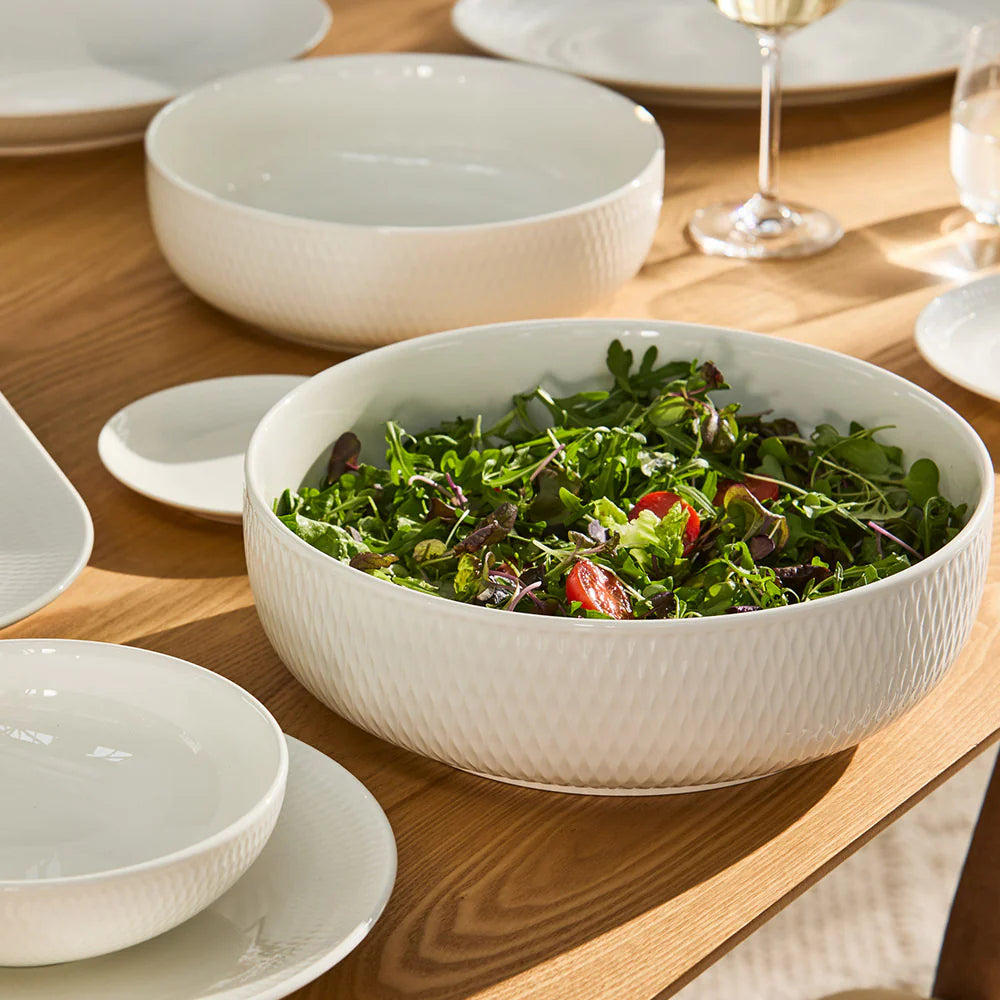 Maxwell Williams Diamonds Serving Bowl 25x8cm