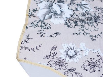 Picnic Rug Cream Bouquet Medium 150X130cm