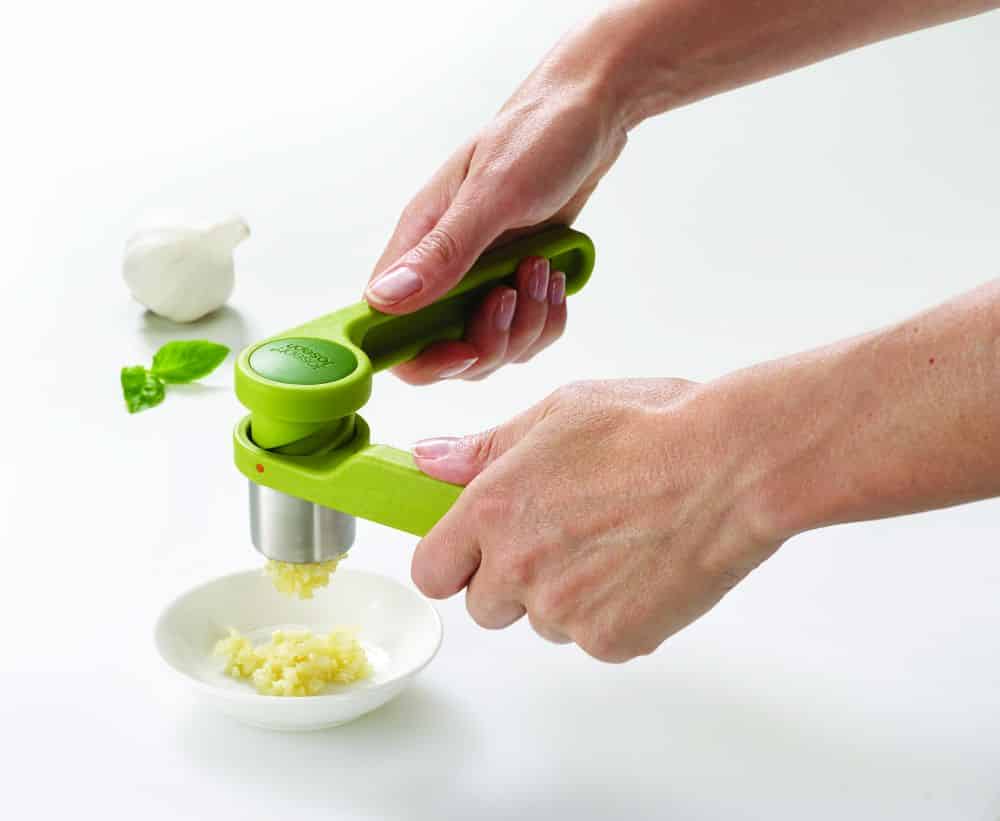 Joseph Joseph Helix Garlic Press