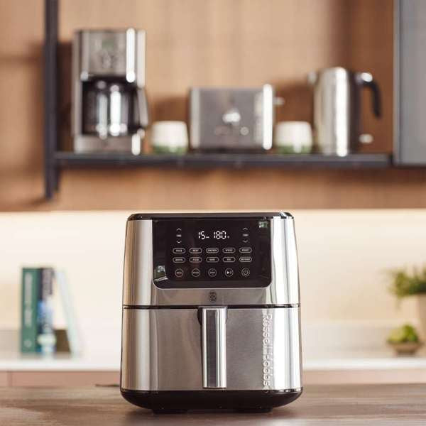 Russell Hobbs Nexus 7.5L Digital Air Fryer Silver