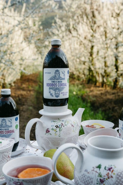 Two In A Bush Craft Essential Cocktail Box