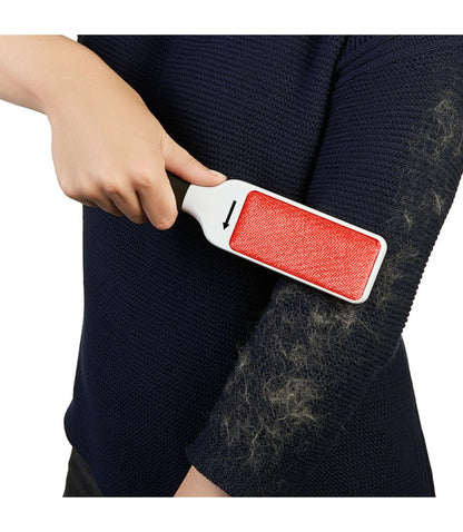 OXO Furlifter Self Cleaning Garment Brush