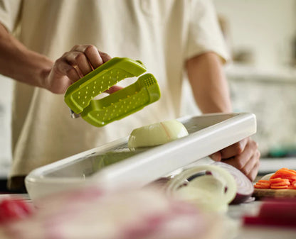 Joseph Joseph Mult-Grip Mandoline Plus White