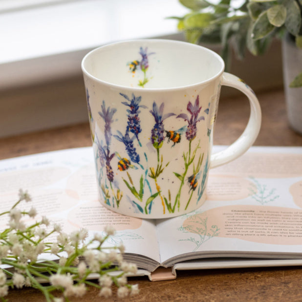 Dunoon Mug Busy Bees Lavender Cairngorm