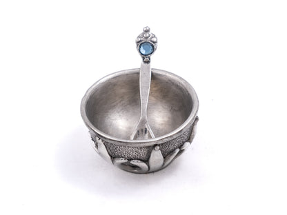 Earthangel Classic Pinch Salt Pot and Spoon