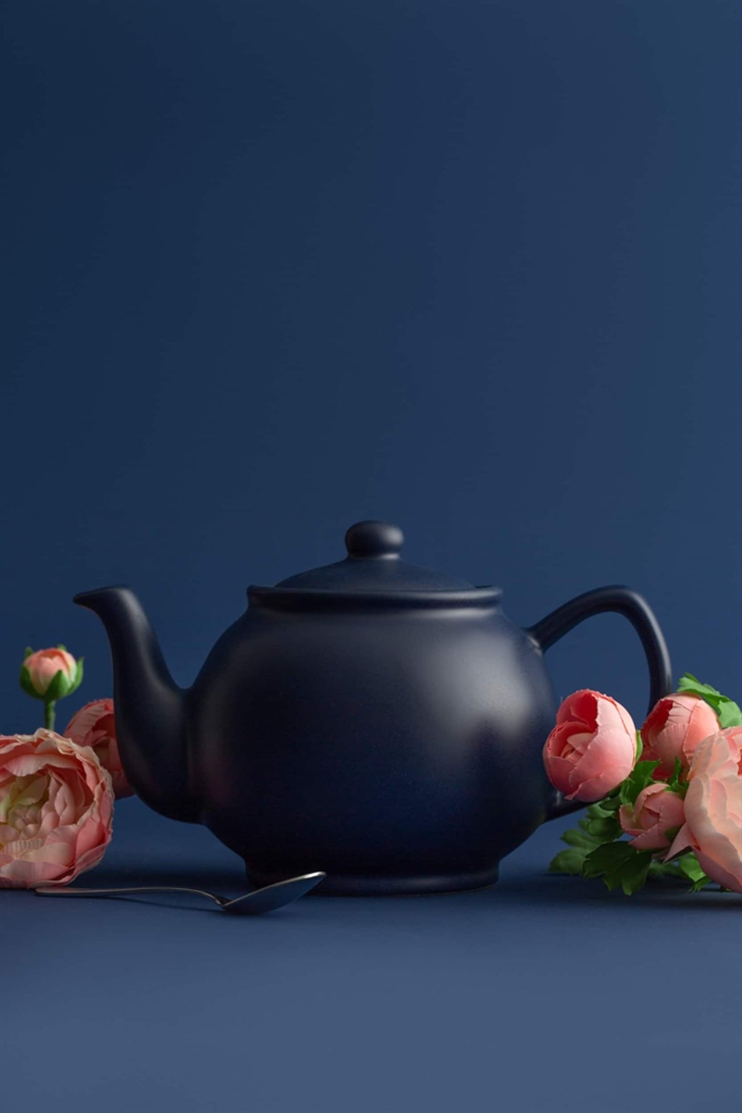 Price & Kensington Teapot 6 Cup Navy