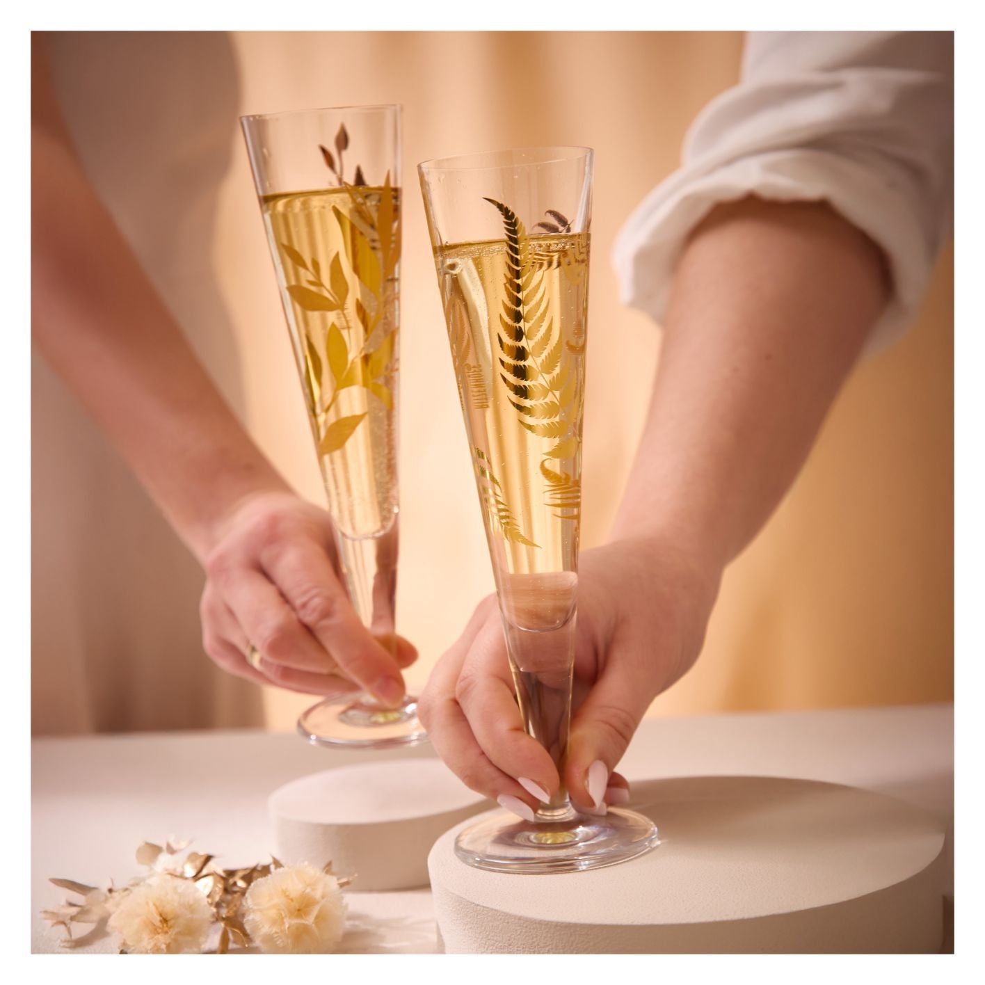 Ritzenhoff GoldenNight ChampagneGlass H Symonovych