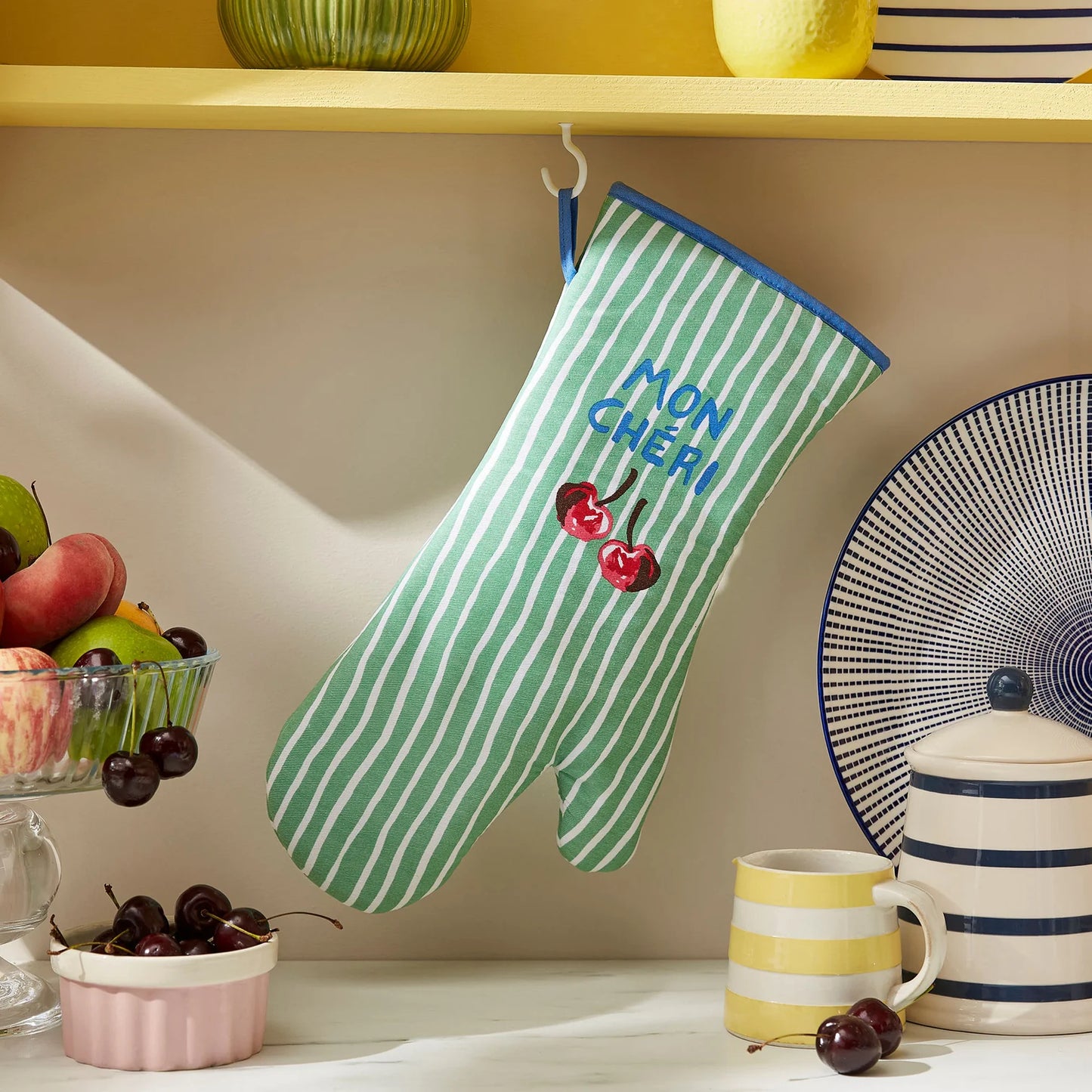 Ulster Weavers Gauntlet Summer Fruits