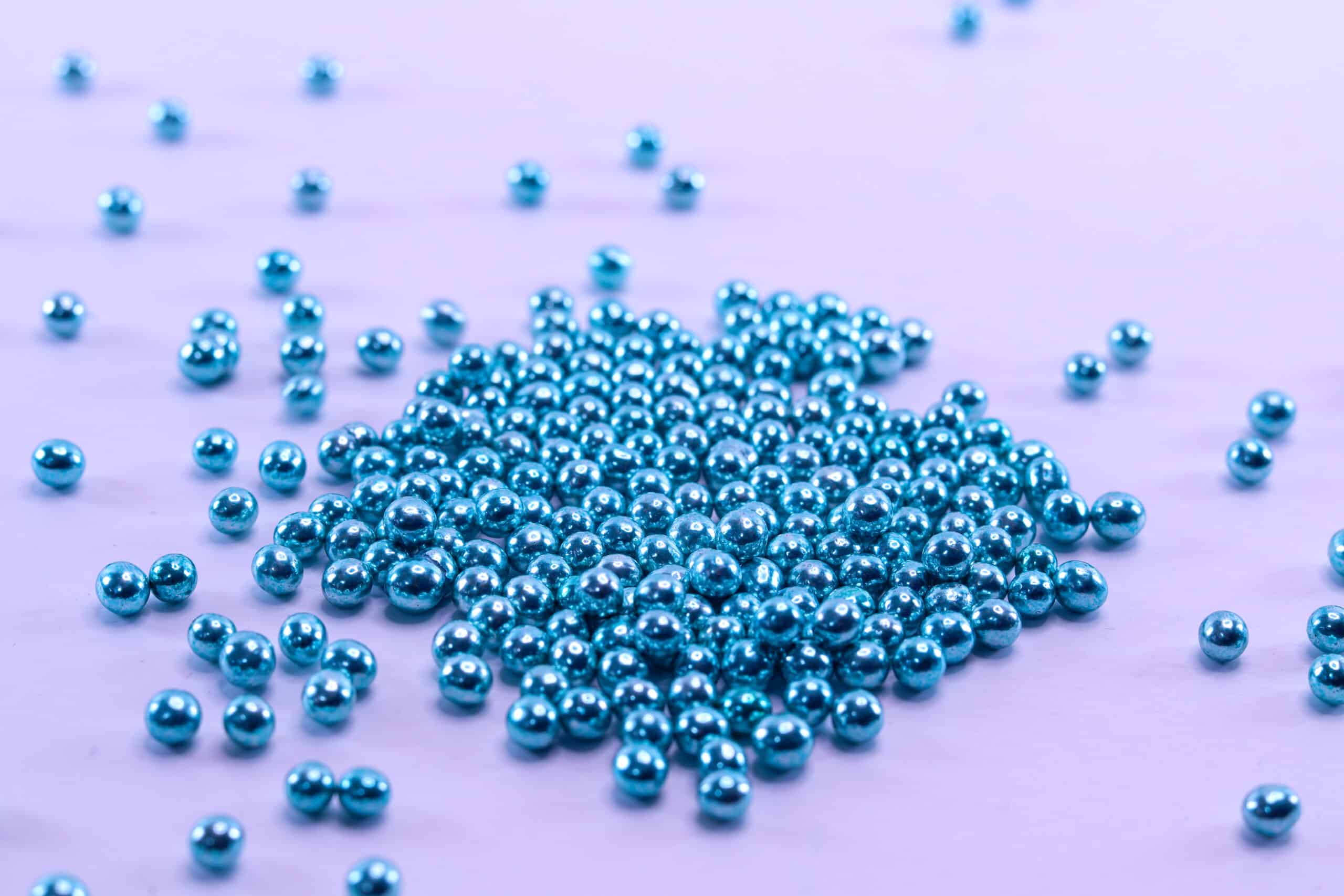 Marlene Bakes Metallic Blue 30g Pearls