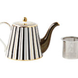 Maxwell Williams T&C's Reg Teapot with Iinfuser 1L